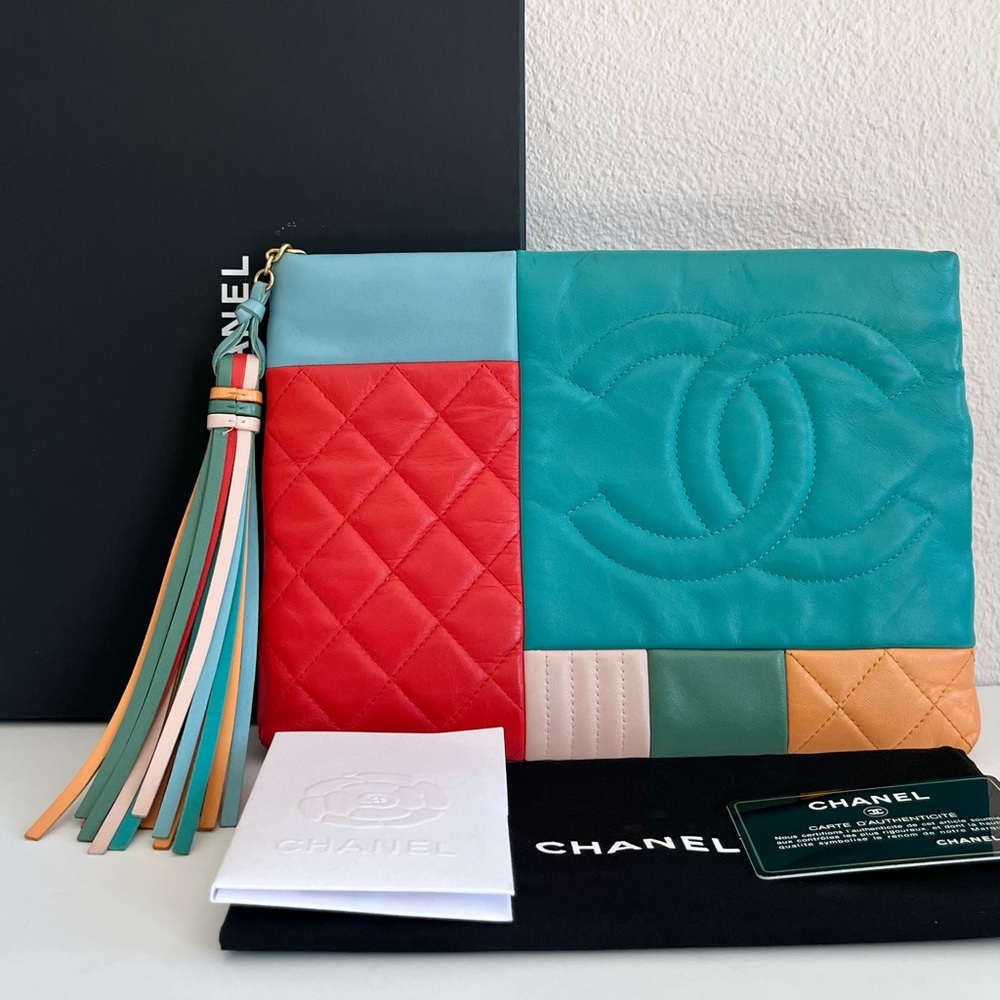 Chanel Multicolor Quilted Women's Bag